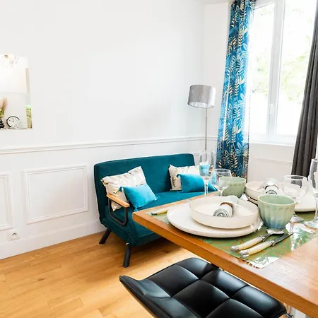 Cozy In Near Paris Attractions Apartment *