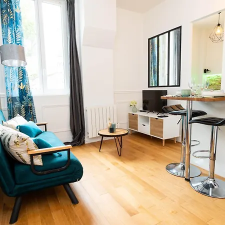 Apartment Cozy In Near Paris Attractions *